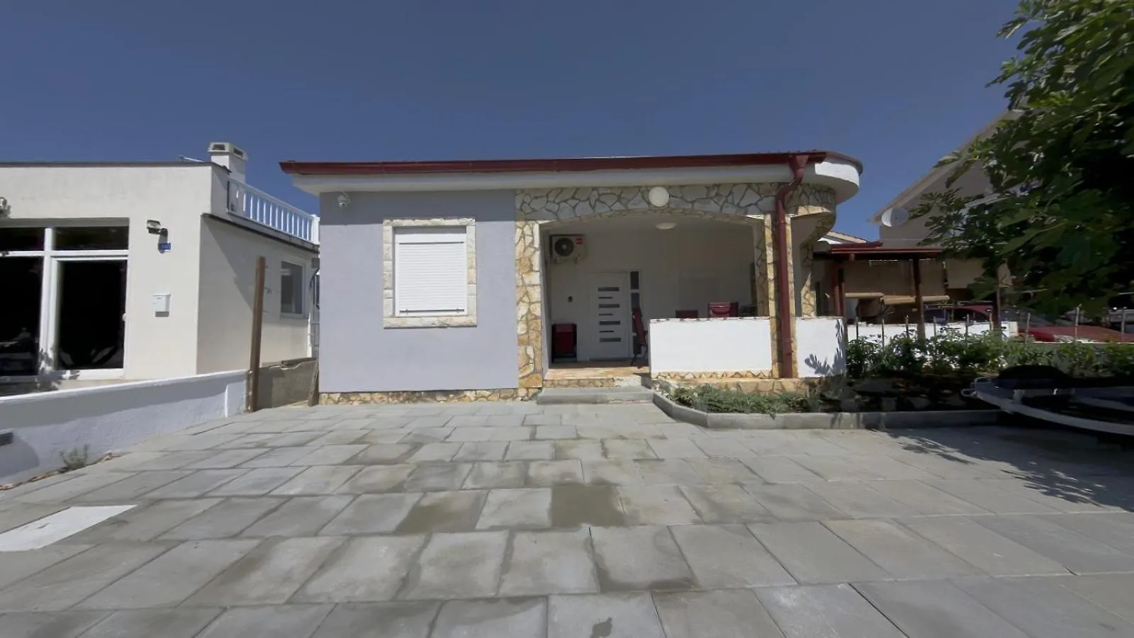 ויר Apartman Sokolovic דירה