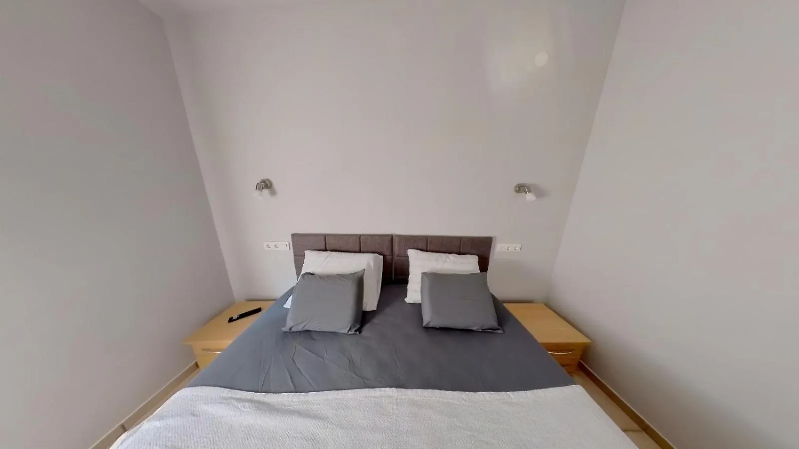 Apartment Apartman Sokolovic Vir