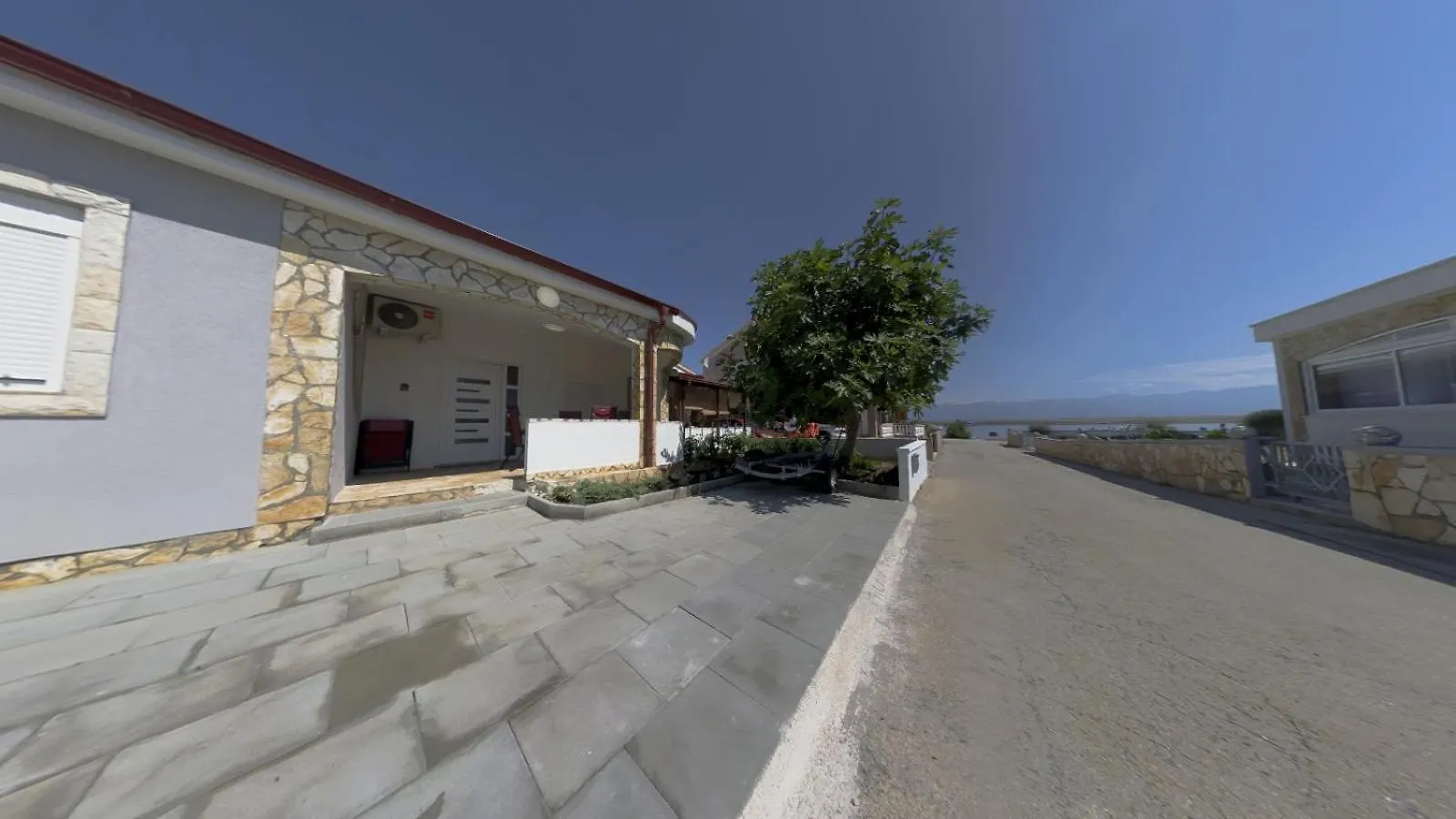 Apartment Apartman Sokolovic Vir